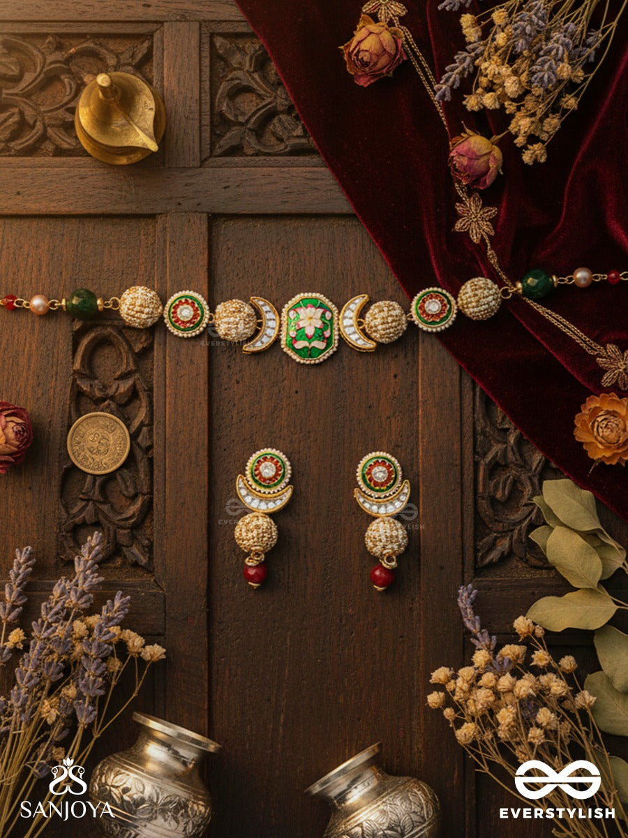 Shashiratna - Moon Gem - Minimalistic Kundan Set With Neckpiece And Earrings
