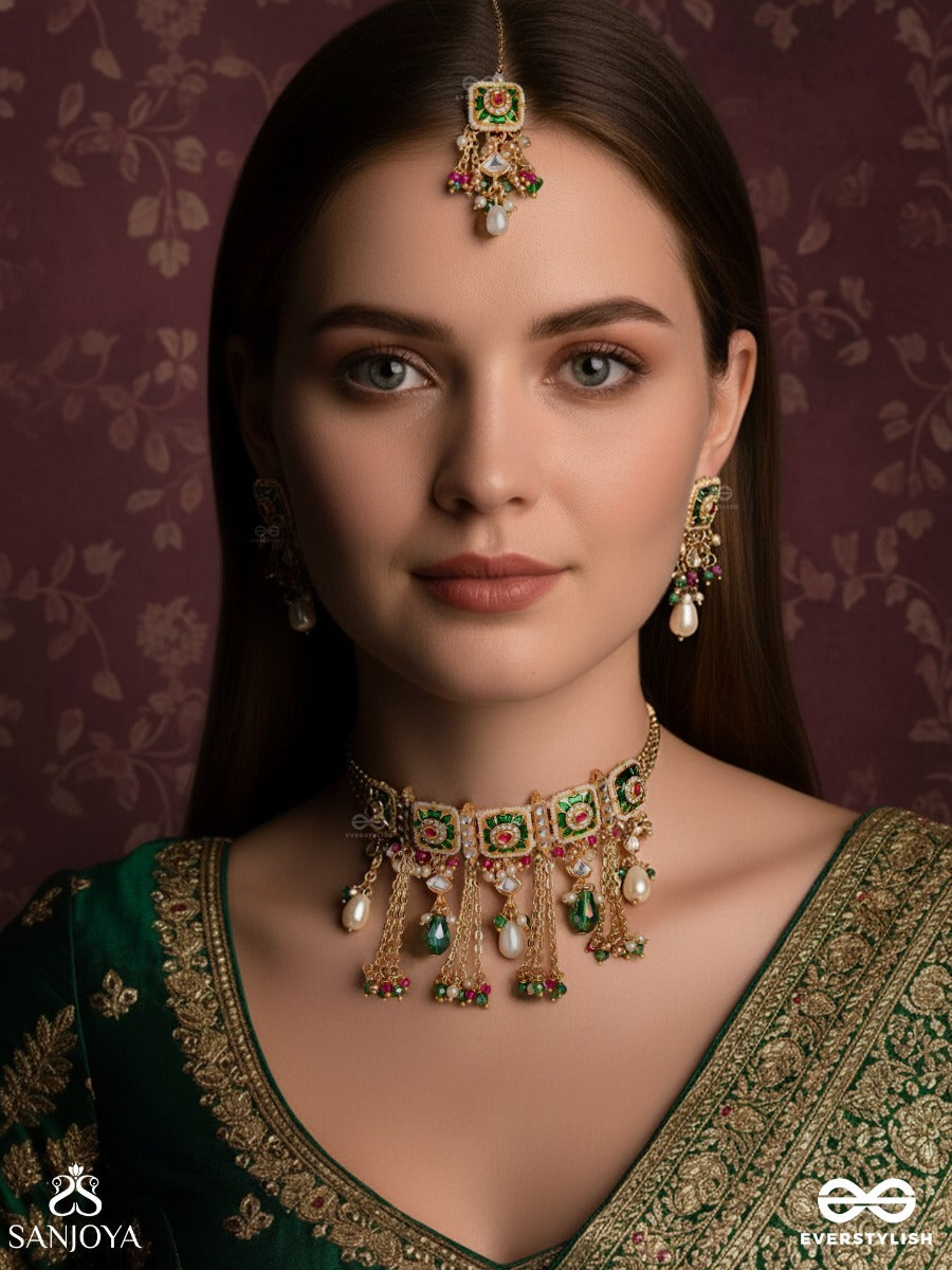 Raniraga - Queen's Melody- Exquisite Kundan Set With Neckpiece, Earrings And Maangtika