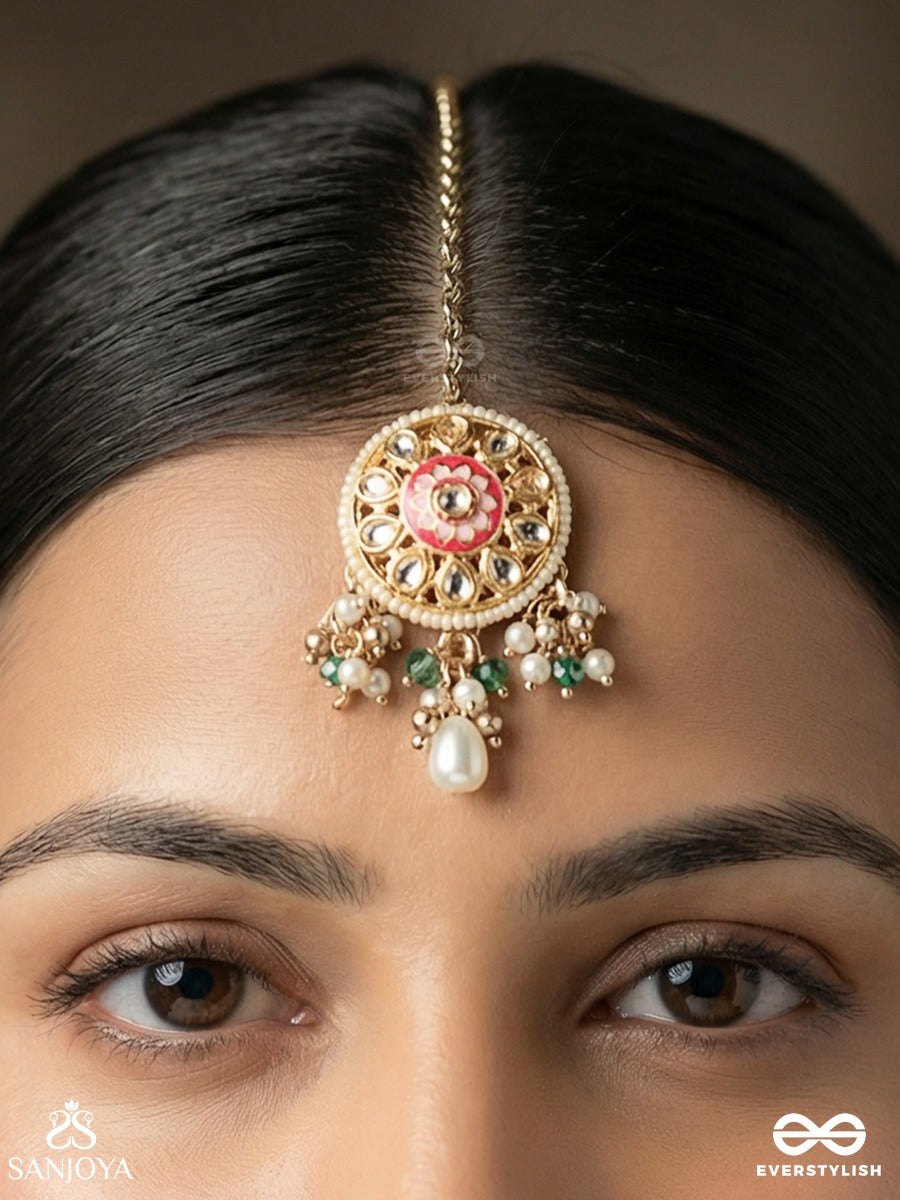 Varnamohini - Enchanting Colours - Ornate Maangtika With Detailed Pendant And Dangling Elements