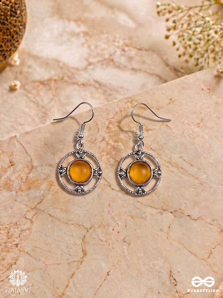 Sun Halo - Minimal Oxidised Earring