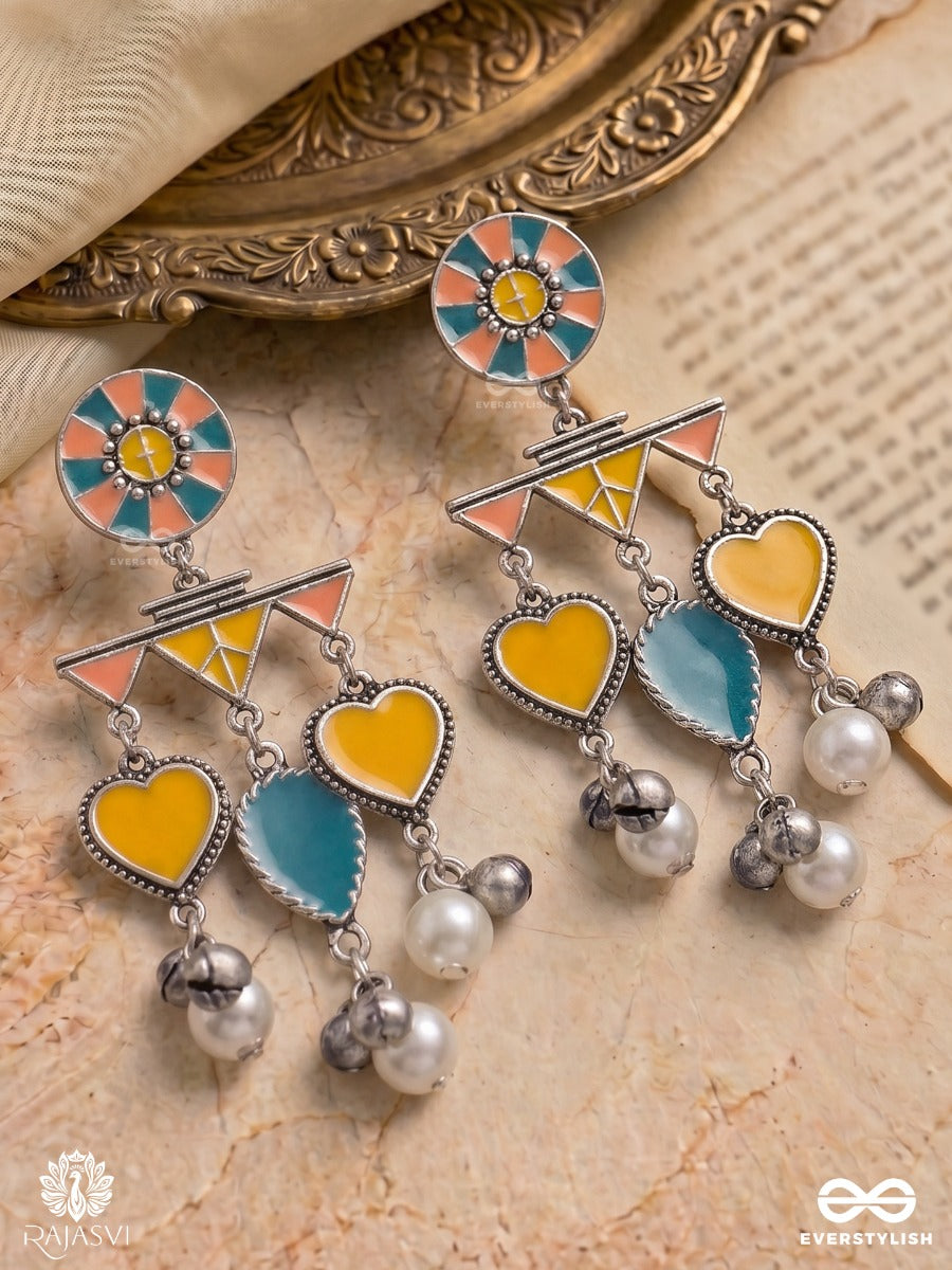 Carnival Bloom - Oxidised Heart Earring
