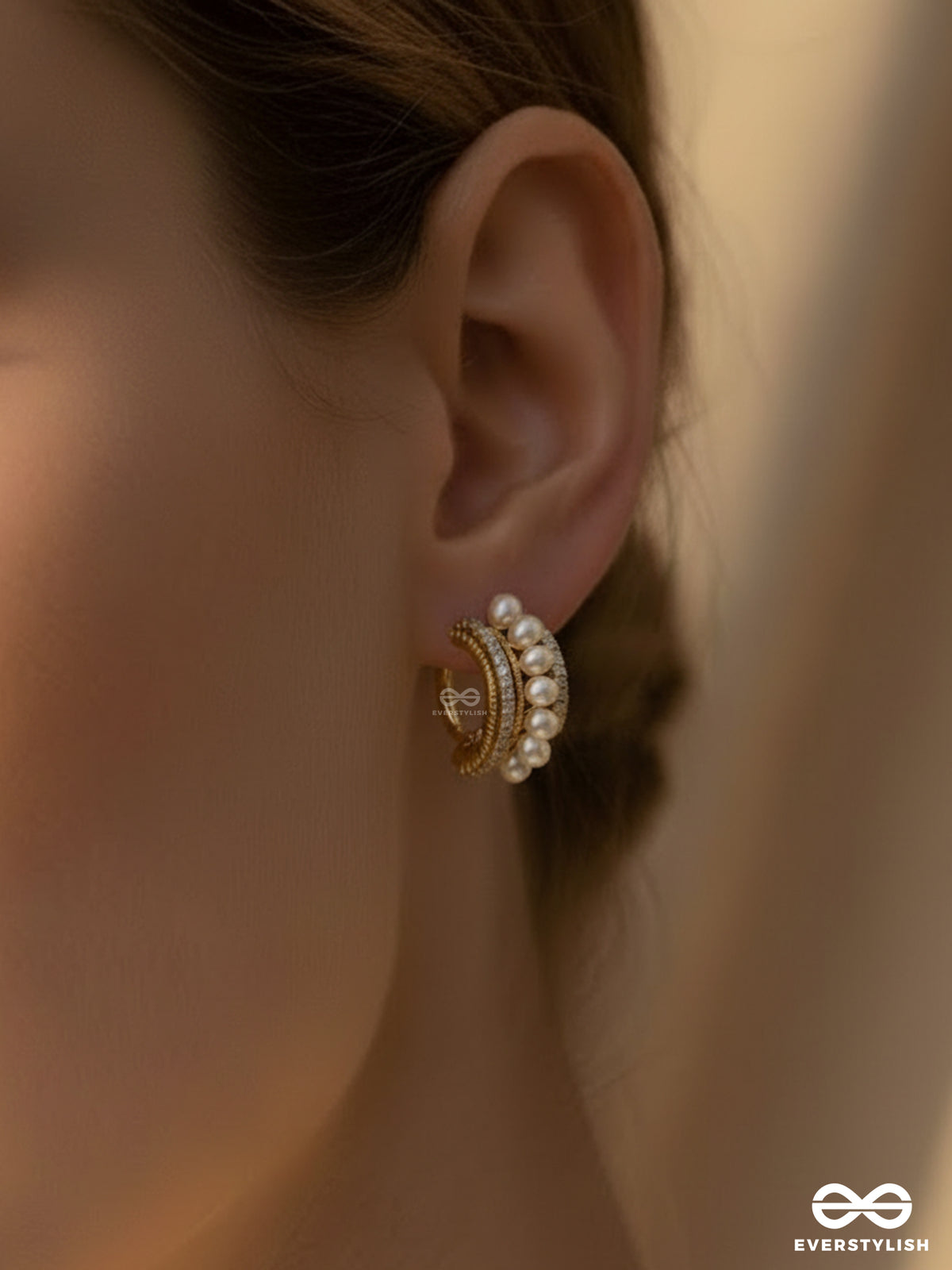 Auraloop-Minimal Stack Hoops With A Chic Pearl Edge