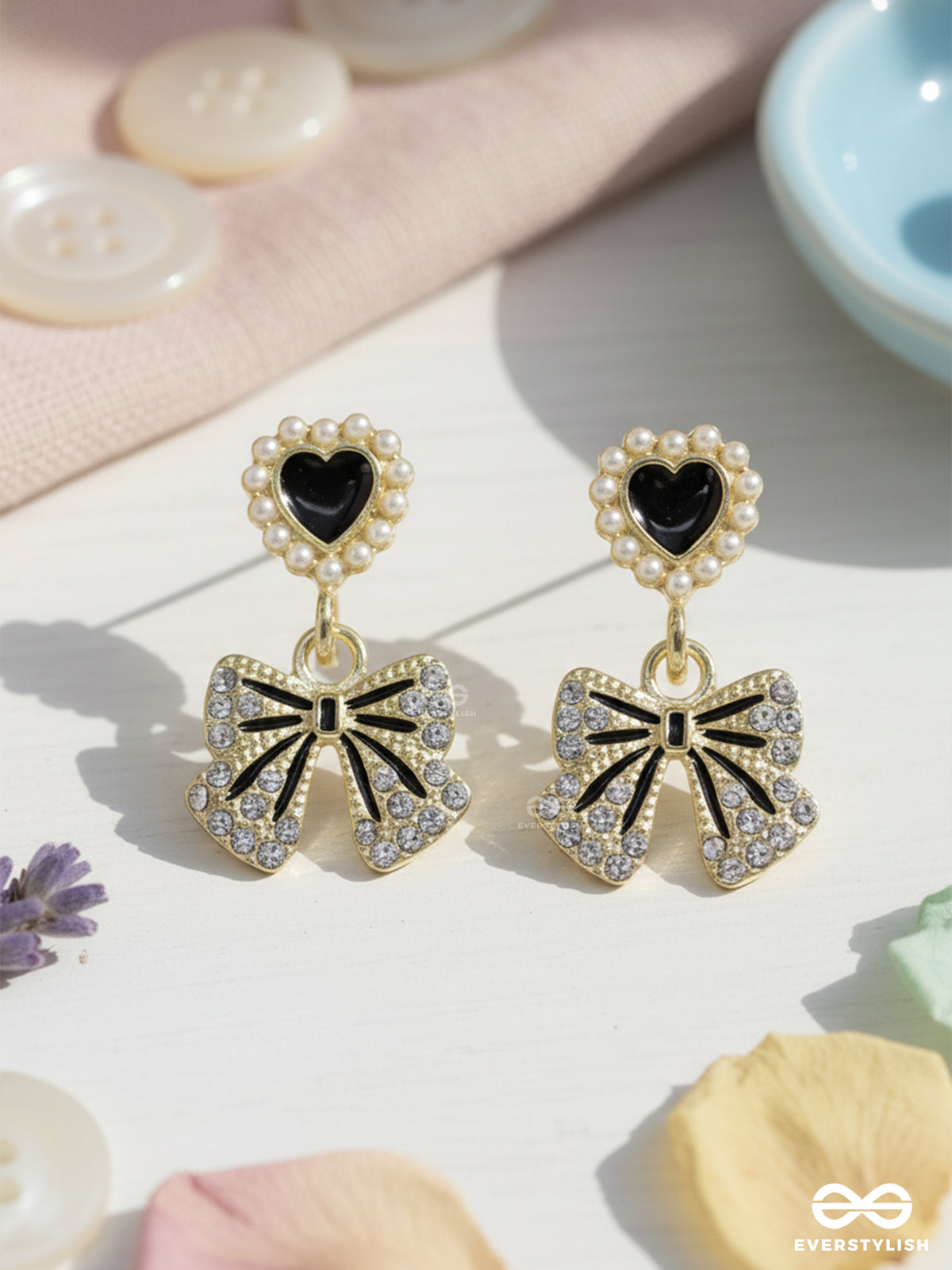 The Bowcode - Black And Gold Heart Drops For The Trendcore Girl