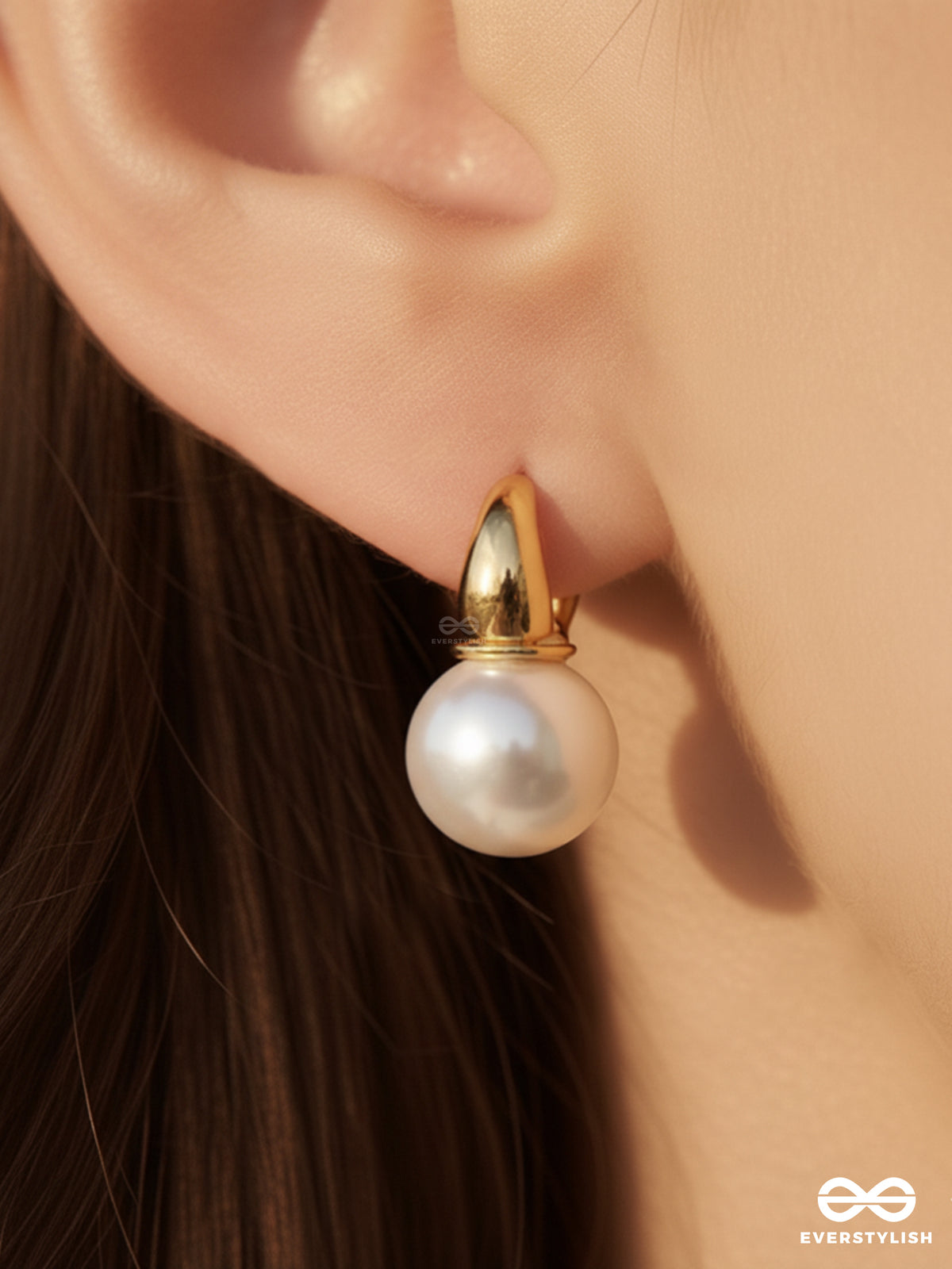 Bubble Drop - Glossy Pearl In Golden Grip