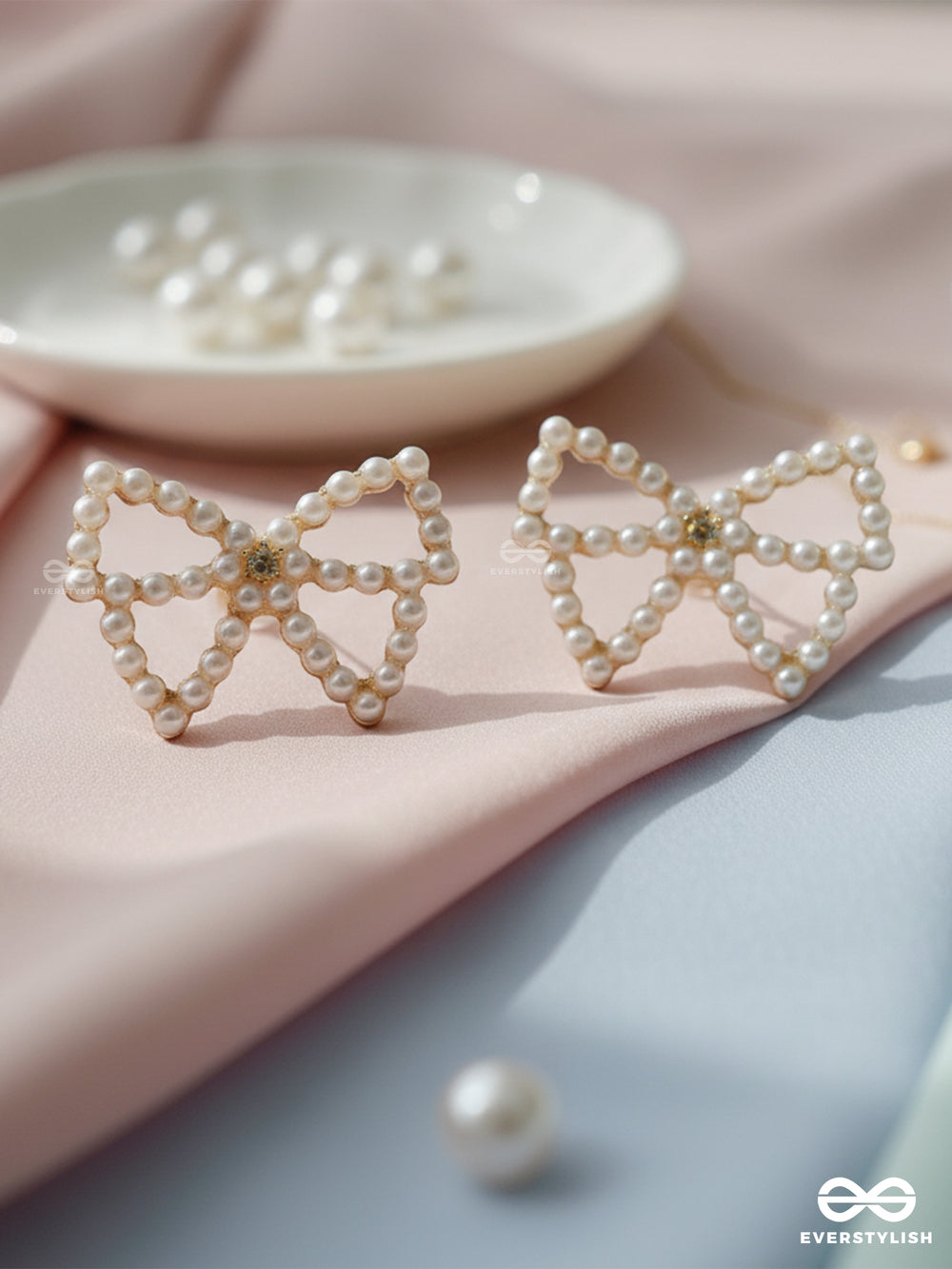Dainty Tie - Sophisticated Pearl Bow Earrings