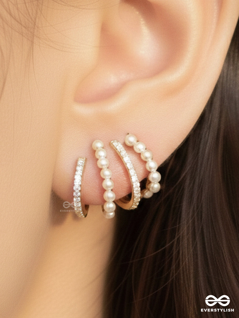 Pearl Matrix - Geometric Multi-Row Ear Cuff