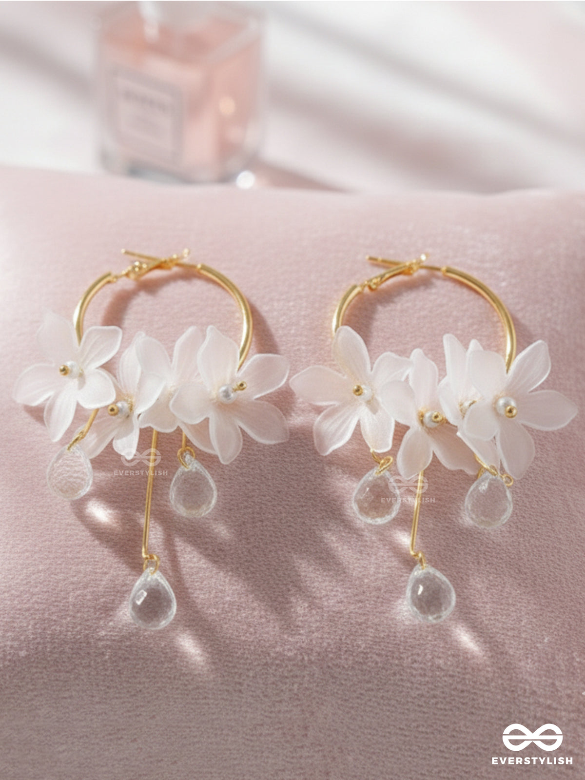 Softflare Bloom - Airy Petal Danglers