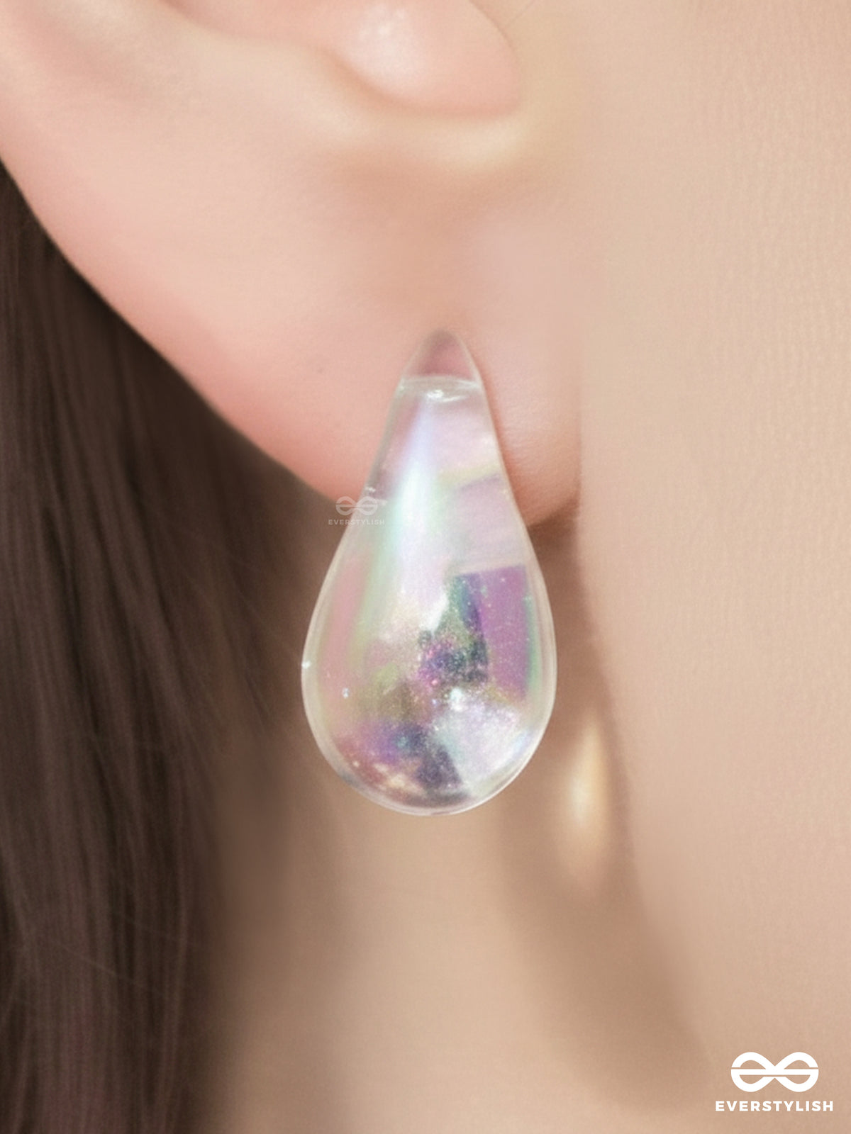 Moon Tear - Soft Holographic Glow Drop