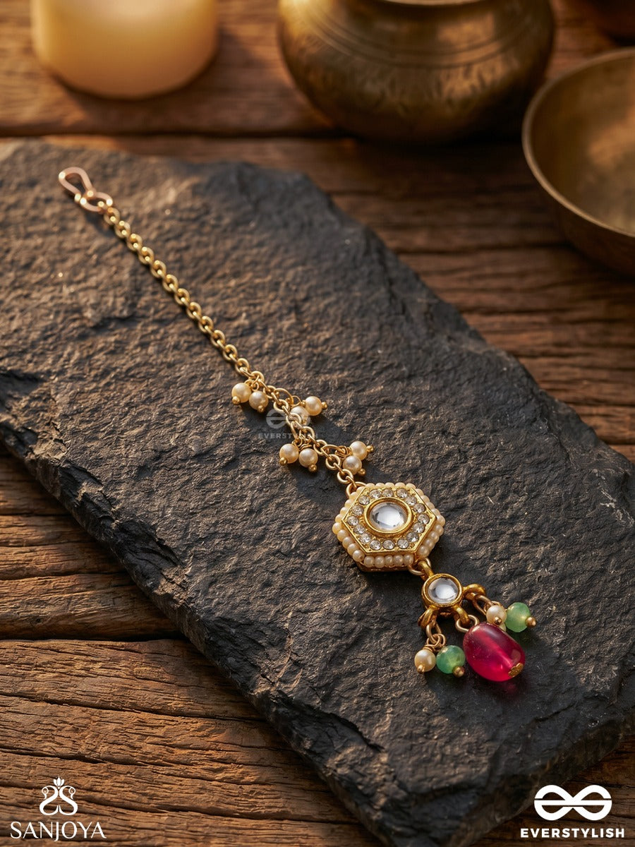 Tapanshri - Bright Ray - Gold Cutwork Motif With Reflective Stones And Pink Bead Maangtika