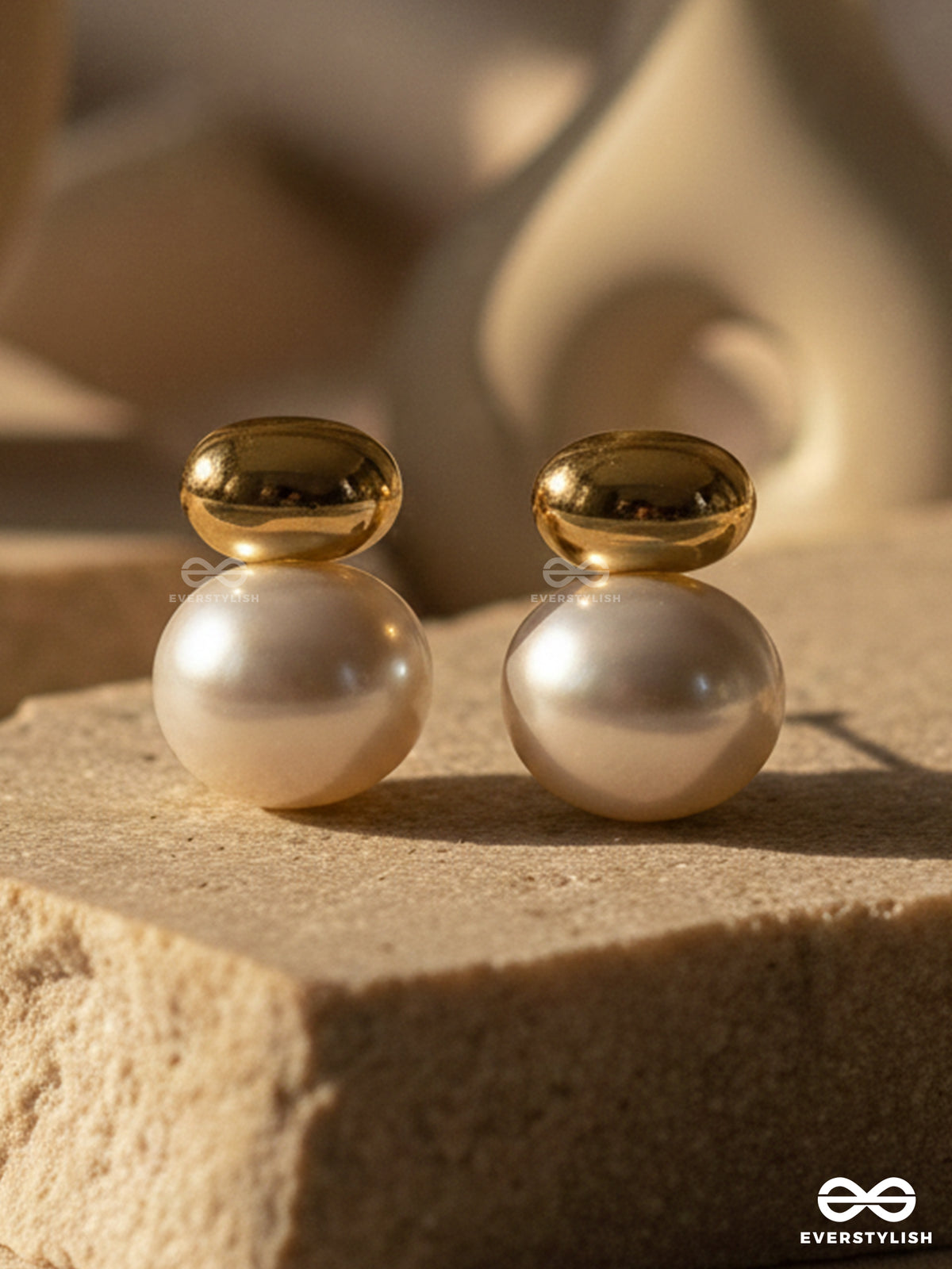 Sugar Pill - Sweet And Sleek Pearl Earrings