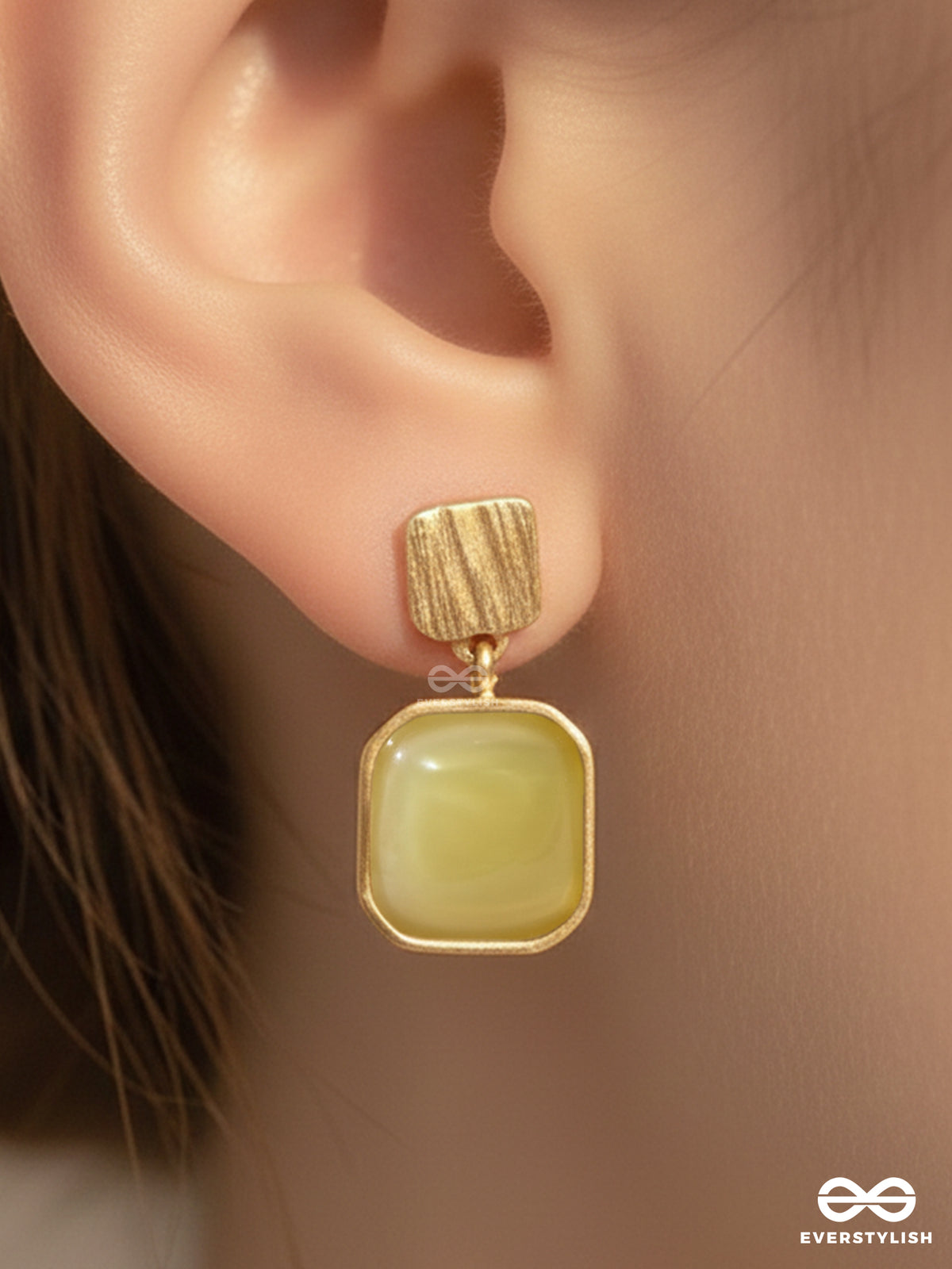 Citrus Pop - Trendy Yellow Dangler
