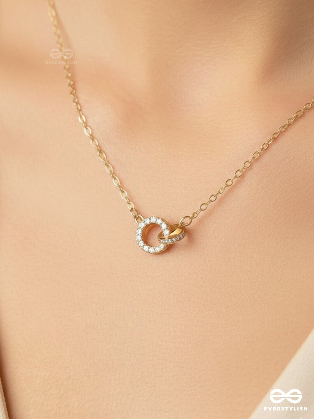 Eternal Loop - Minimal Double Loop Pendant Necklace