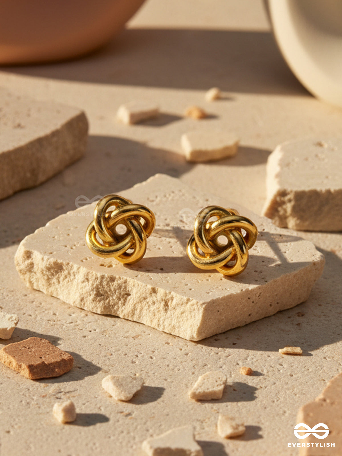 Ember Loop -Intertwined Golden Stud Earrings