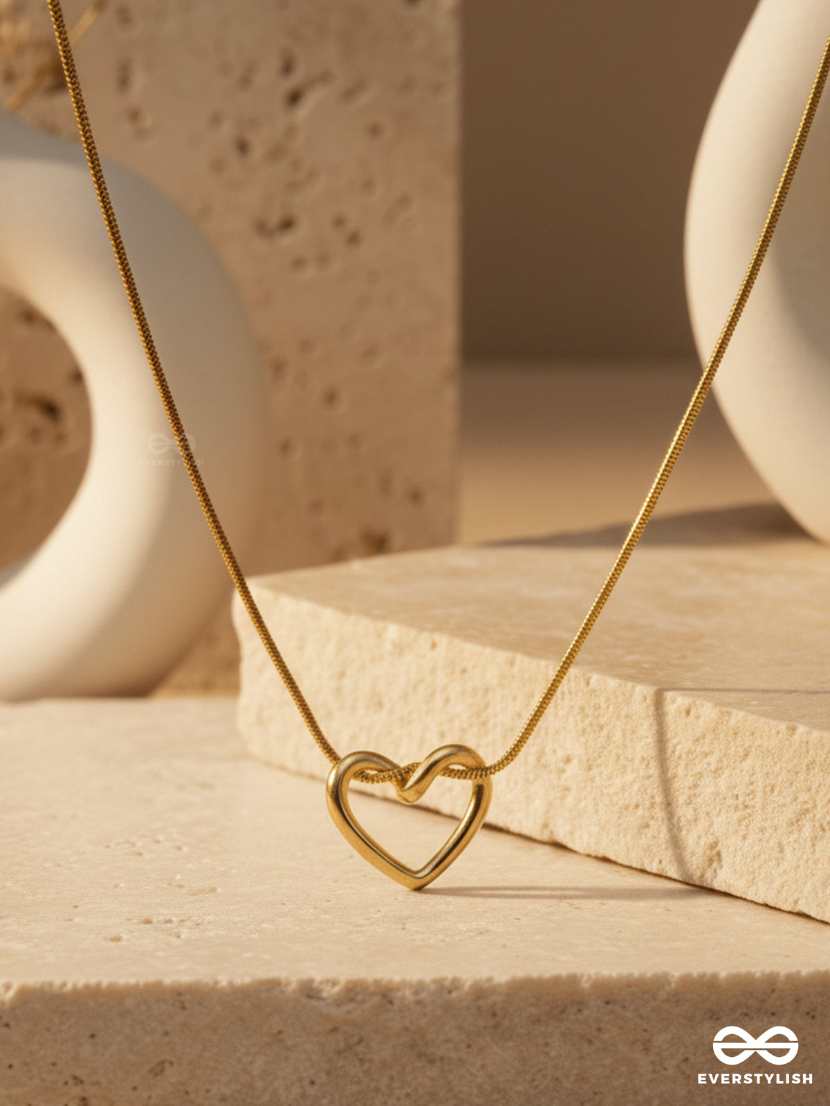 Open Promise - Modern Heart Pendant Necklace