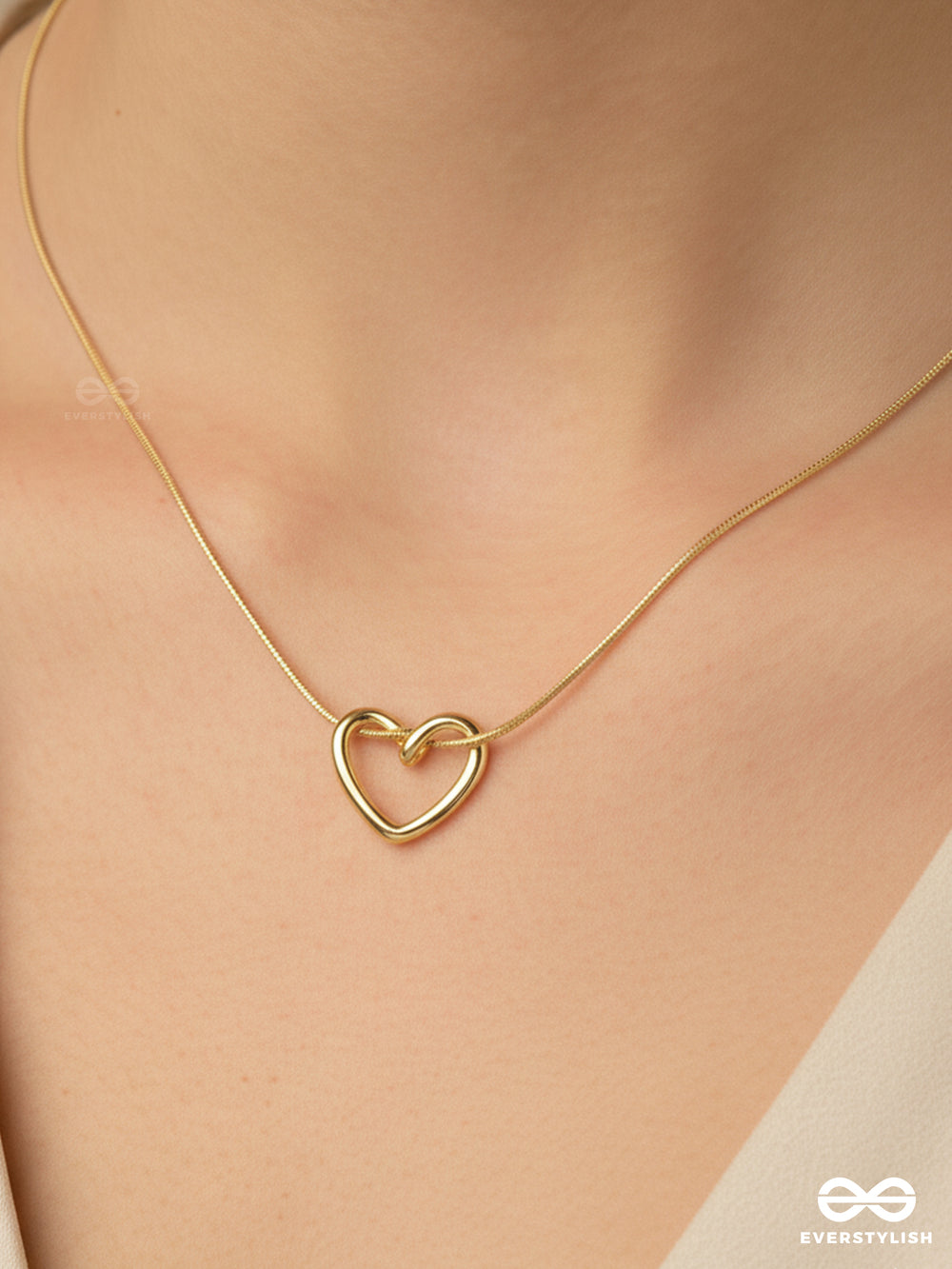 Open Promise - Modern Heart Pendant Necklace
