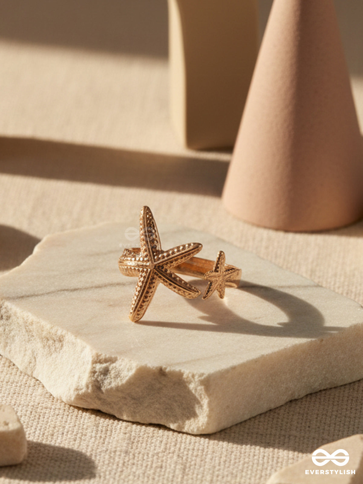 Sandy Star - Beachy Rosegold Statement Ring
