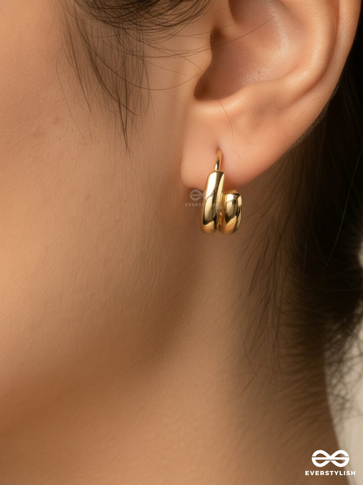 Honey Wrap - Smooth Golden Hoop Earrings