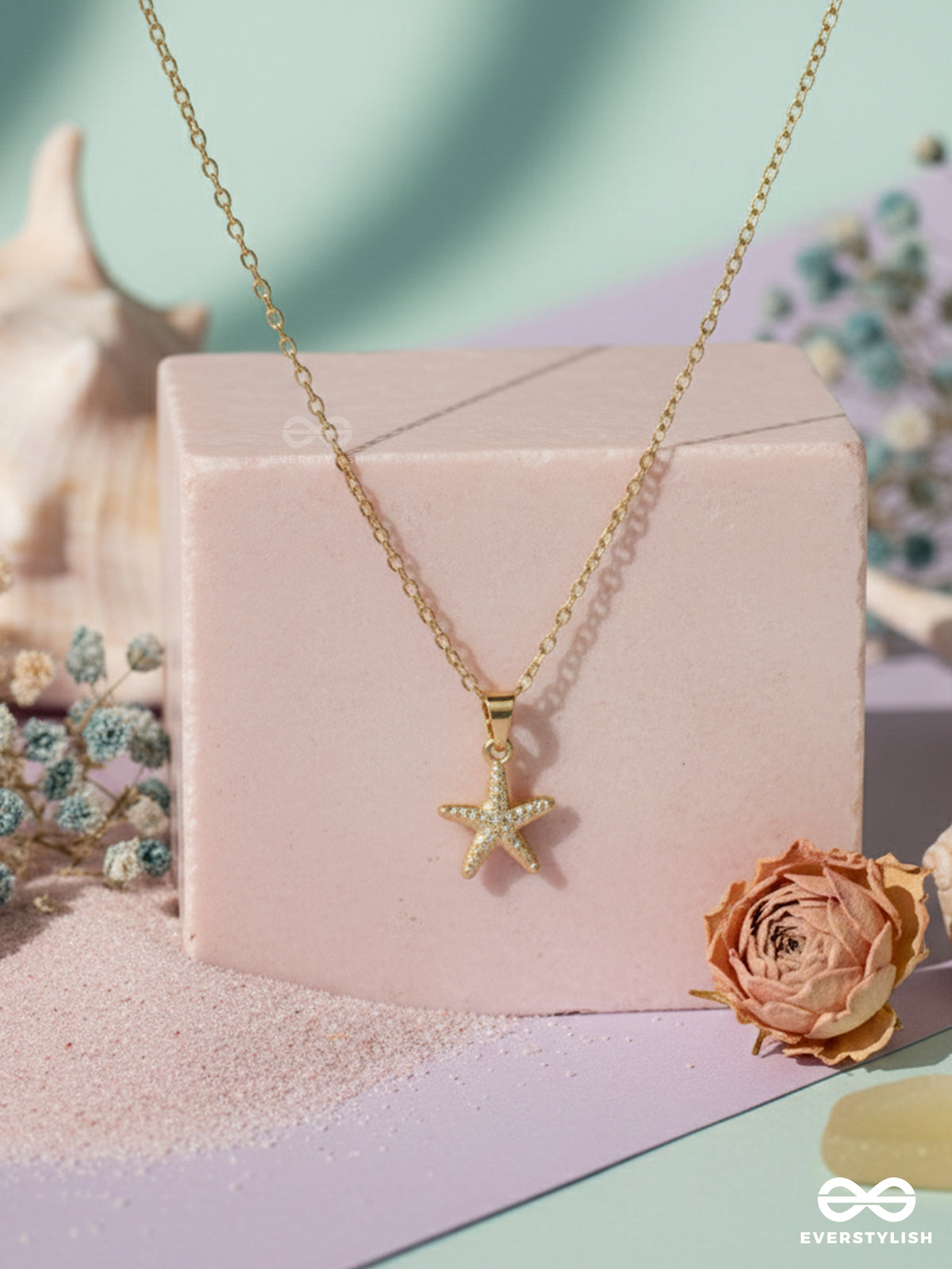 Seastar - Dainty Starfish Pendant Necklace