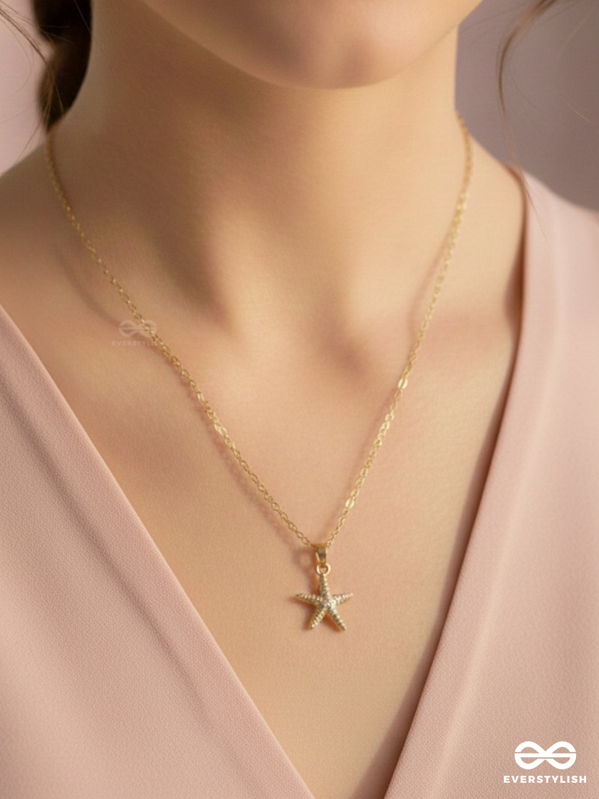 Seastar - Dainty Starfish Pendant Necklace