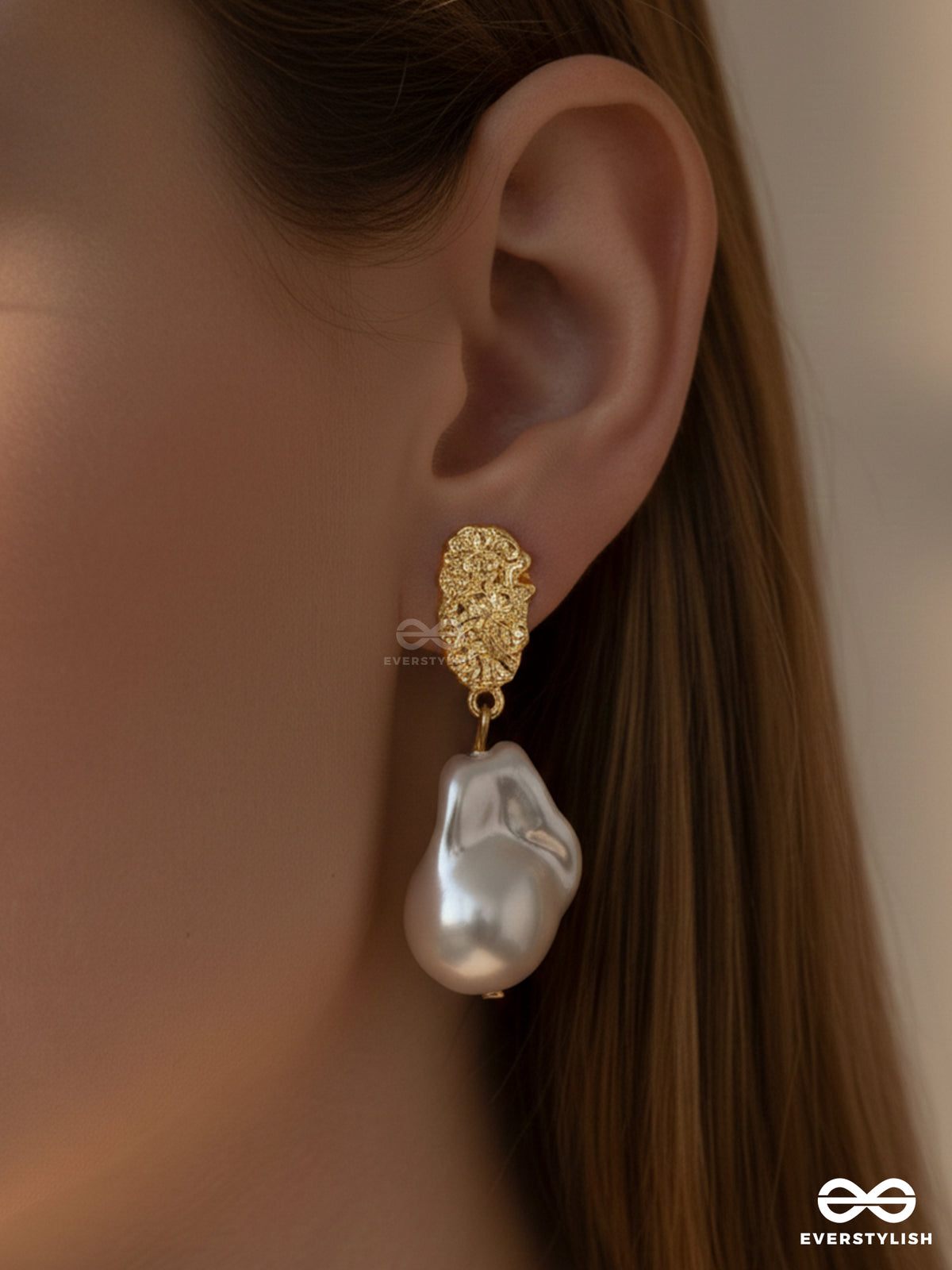 Pearl Petal - Soft Pearl Earrings
