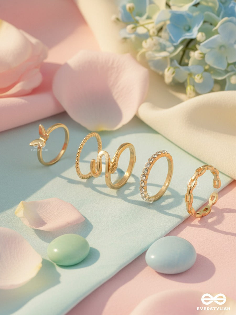 All About Curves - Modern Golden Ring Set