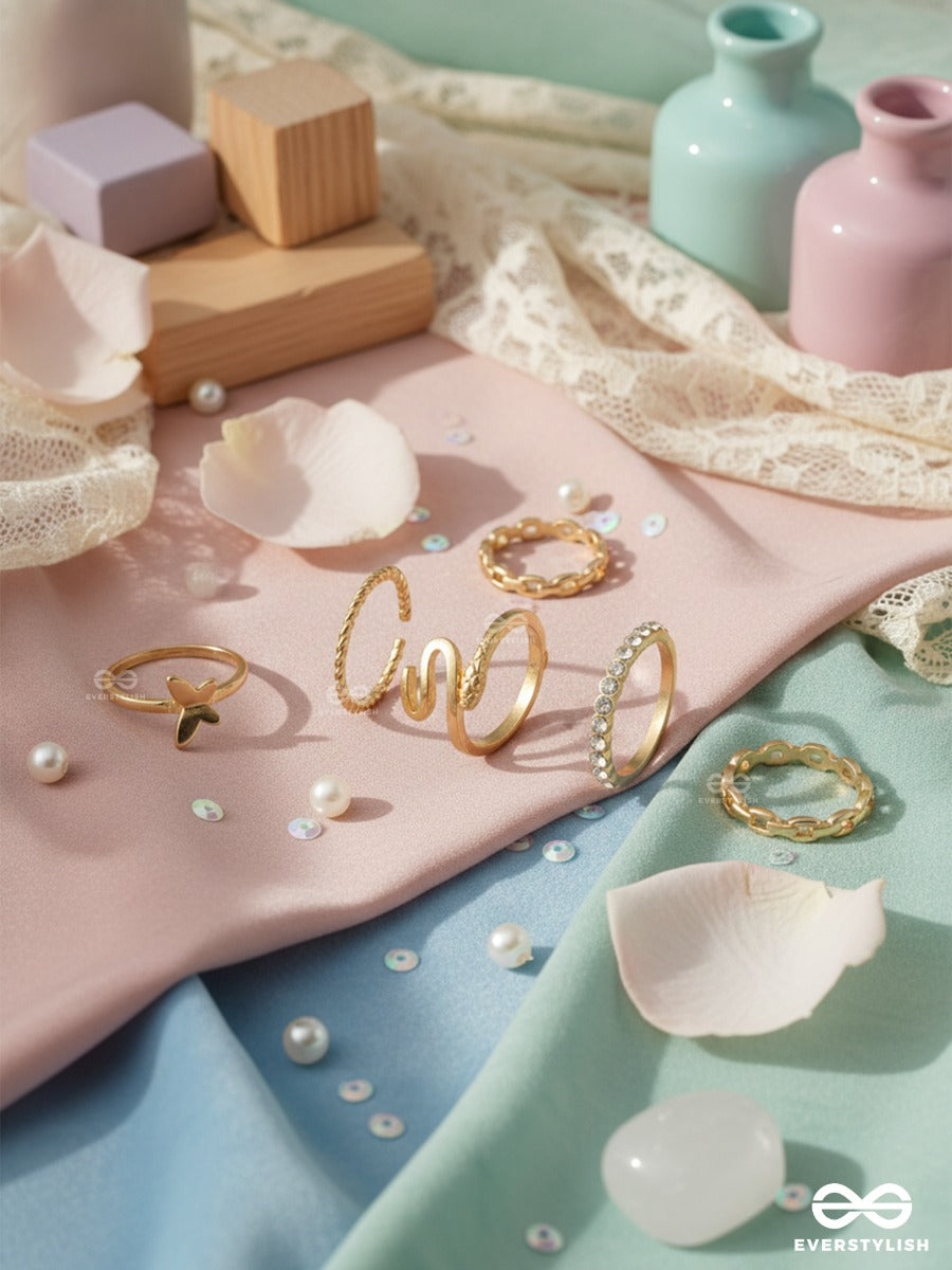 All About Curves - Modern Golden Ring Set