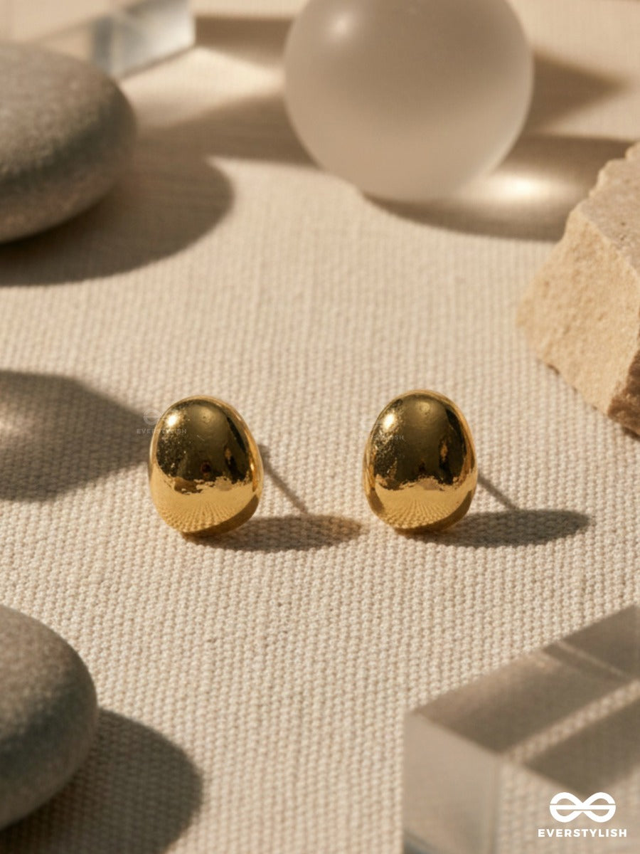 Golden Pebble - Minimal Stud Earrings