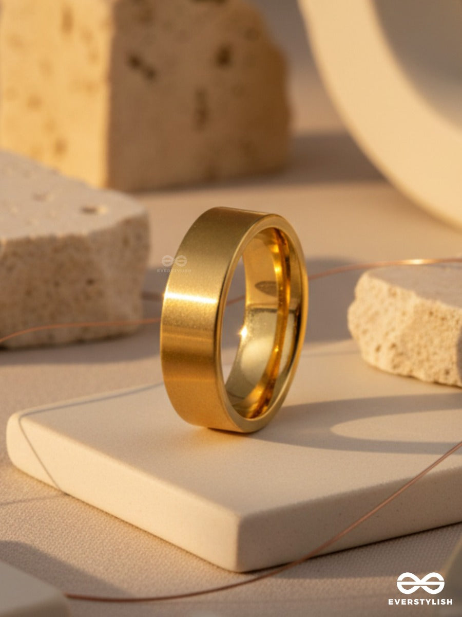 Just Gold - Sleek Band Gold Ring