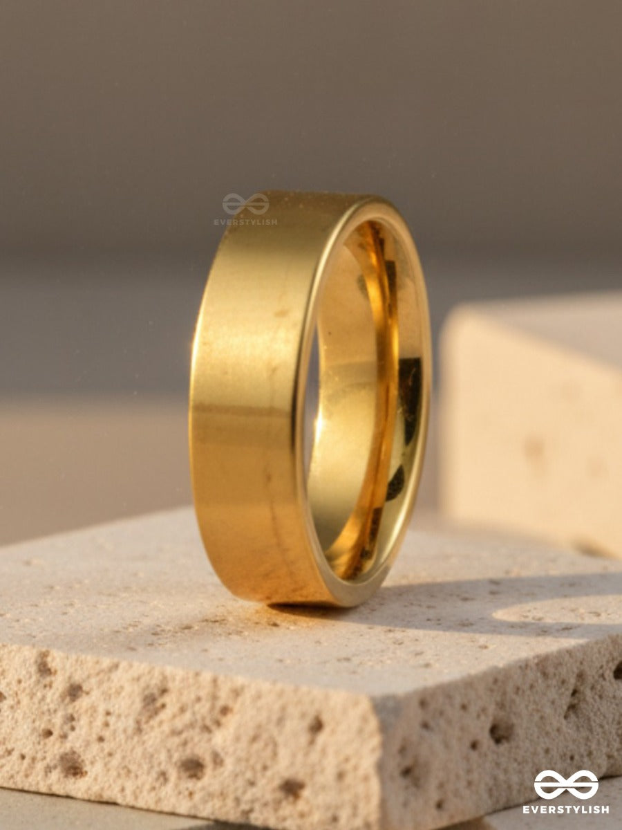 Just Gold - Sleek Band Gold Ring
