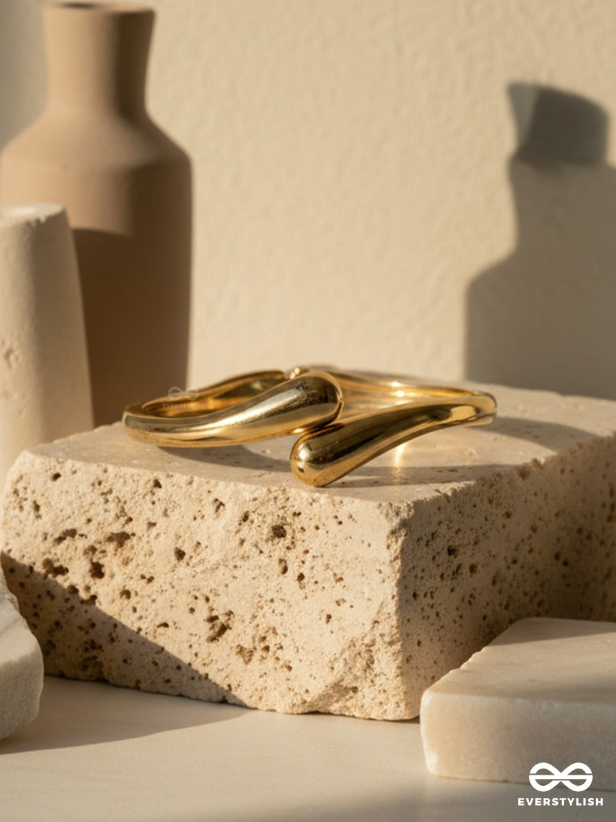 Aura Wrap - Sleek Sculpted Cuff Bracelet
