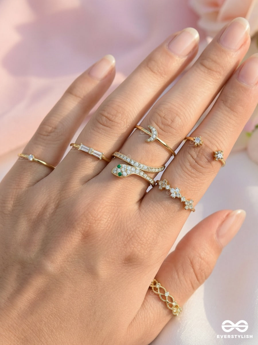 Subtle Rhythm - Lightweight Golden Ring Set