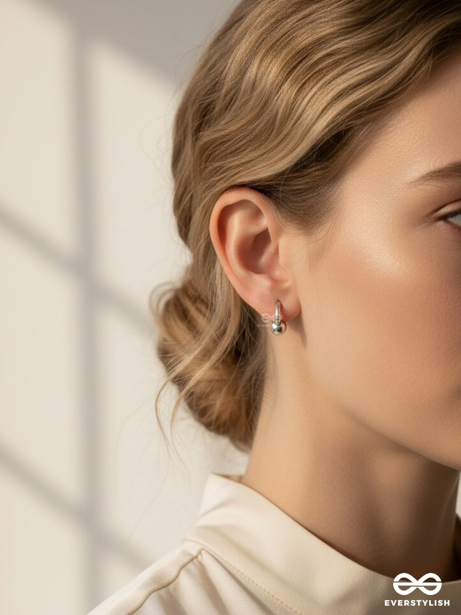 Silver Nod - Soft Curved Hoops With Round Detail
