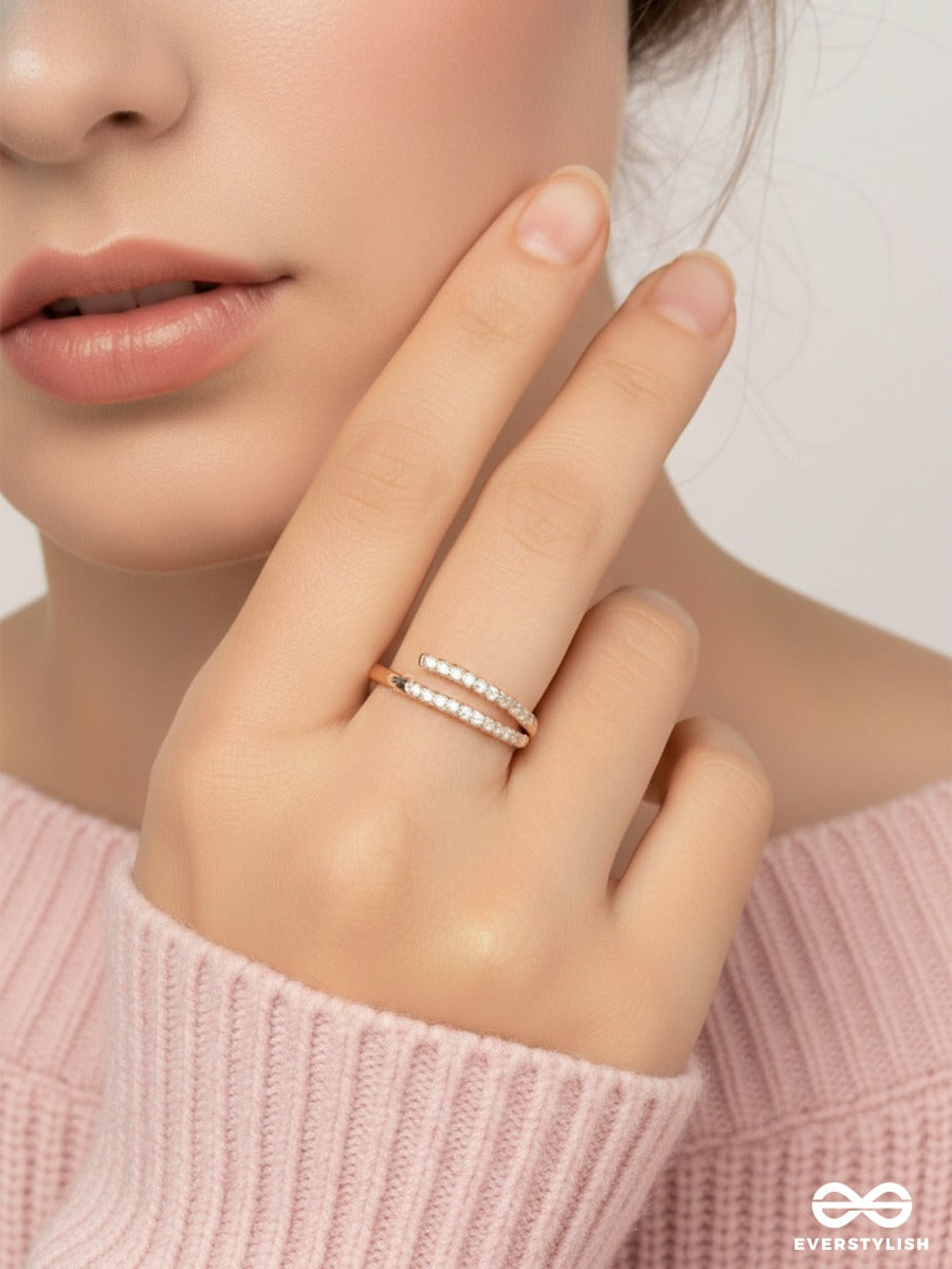 Twin Glint - Modern Gold Ring
