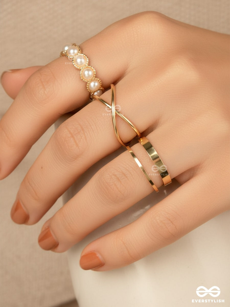 Pretty Lines - Gold Ring Set