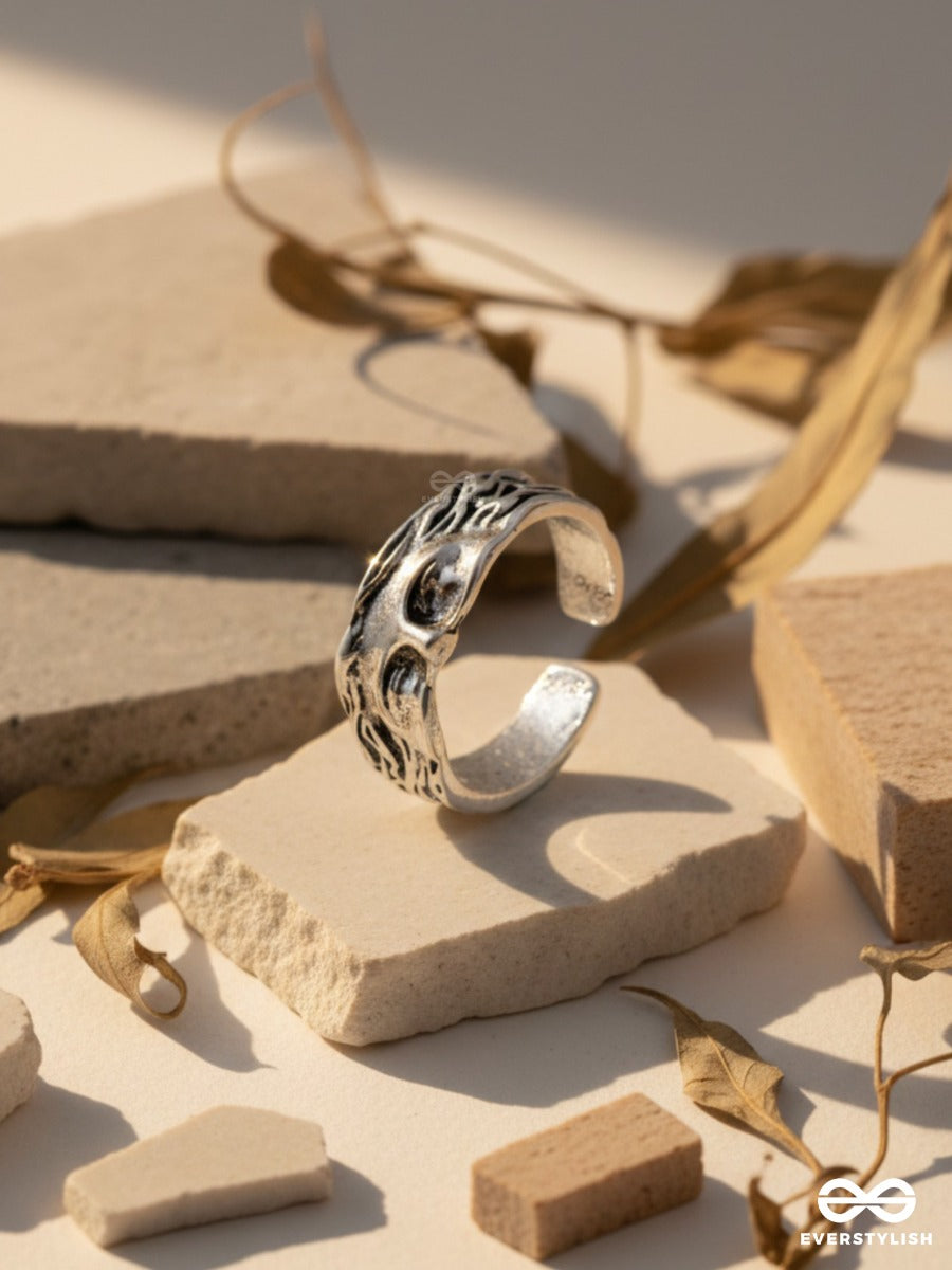 Silver Relief - Sculptural Cuff Ring