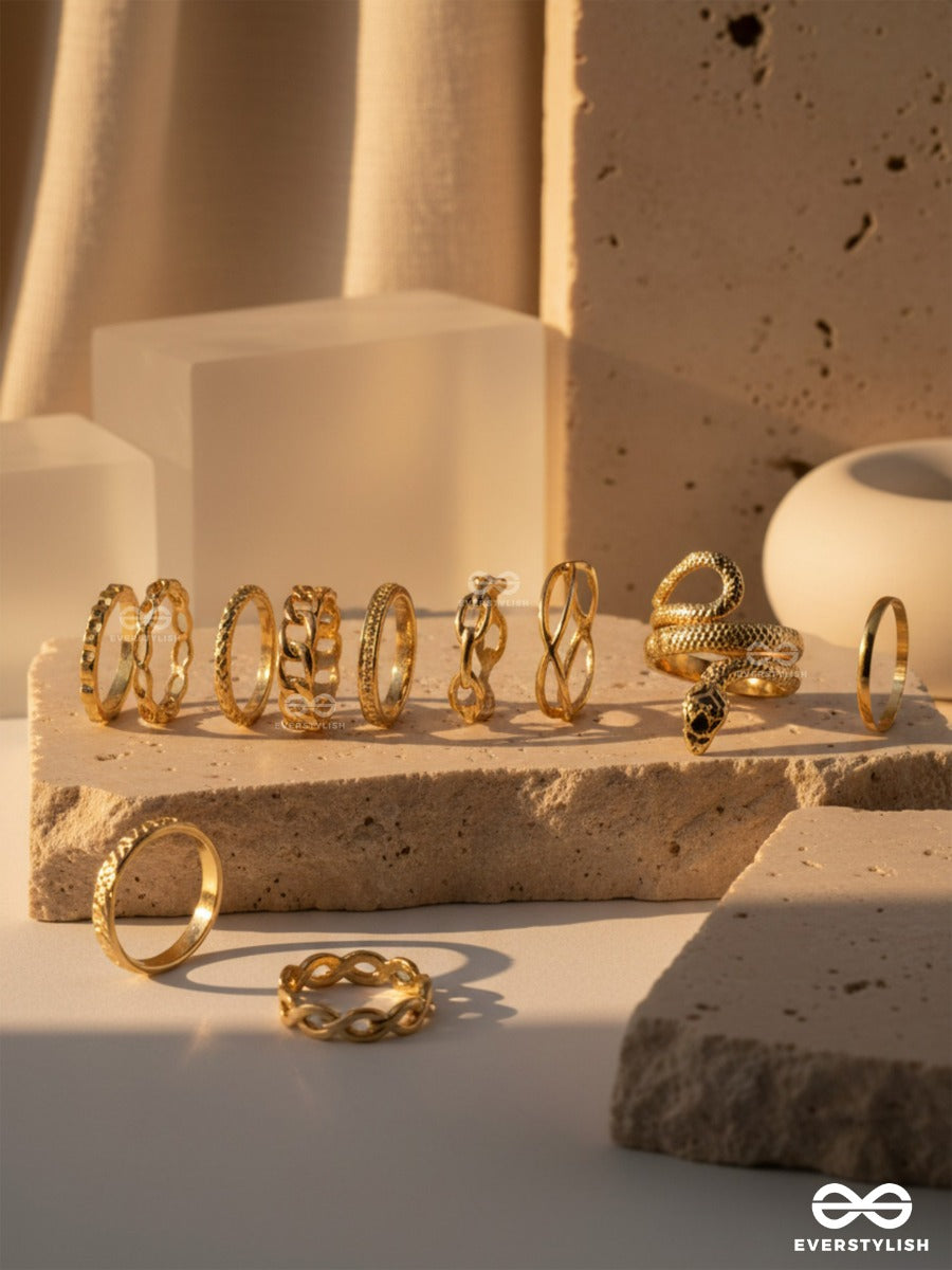 Chaotic Curves - Funky Gold Ring Set