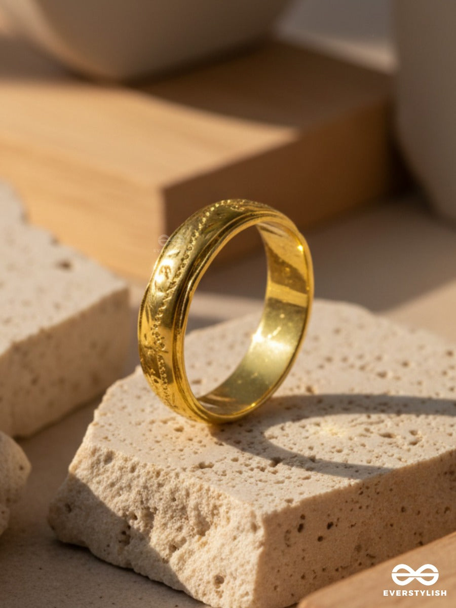 Soft Etch - Minimal Gold Ring