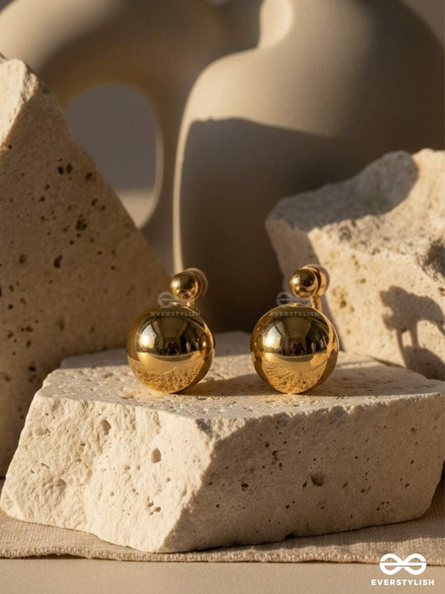 Pure Dot - Minimal Gold Stud Earrings