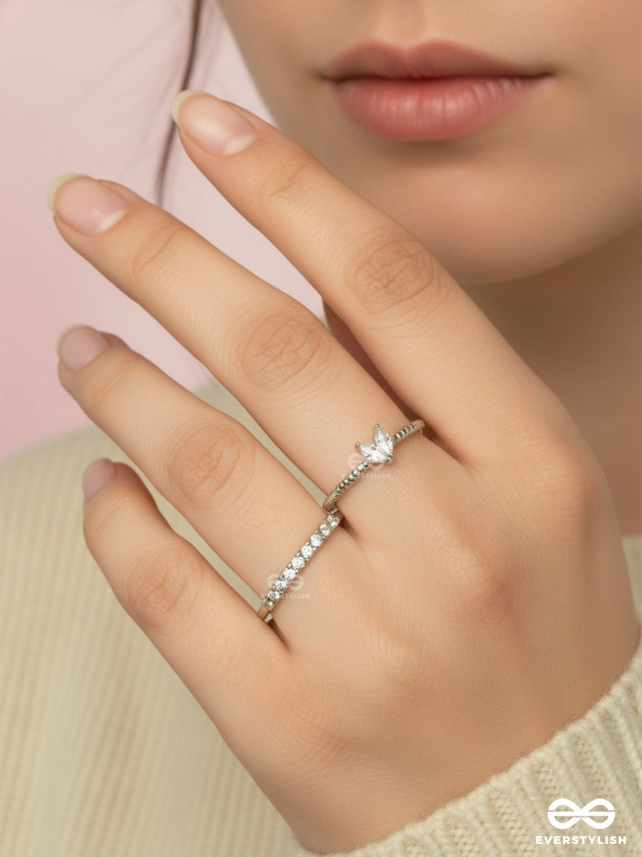 Stellar Glint - Minimal Silver Rings