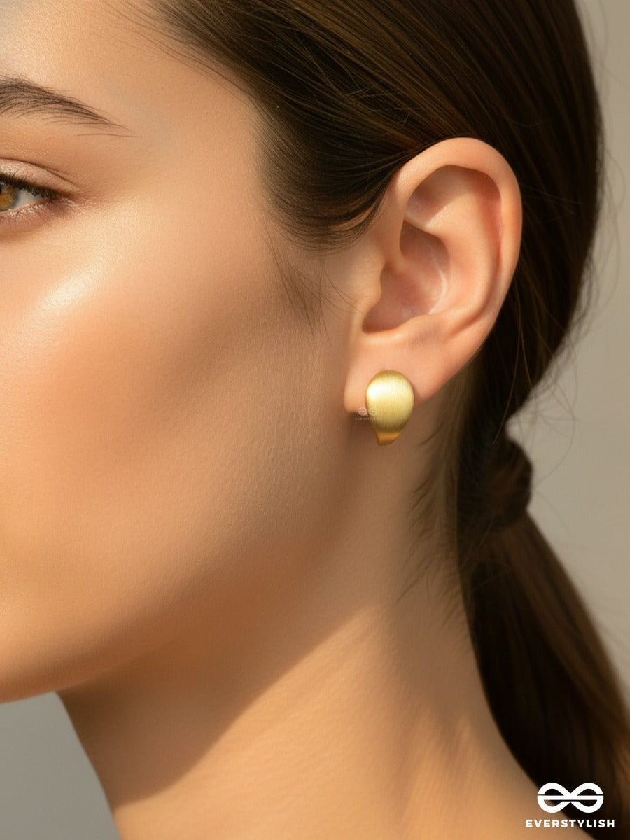 Golden Crush - Statement Hoops