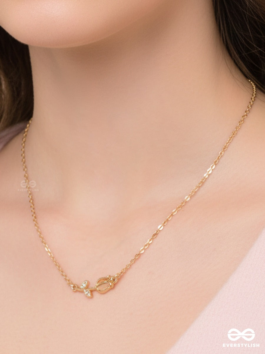 Rose Thread - Soft Everyday Necklace