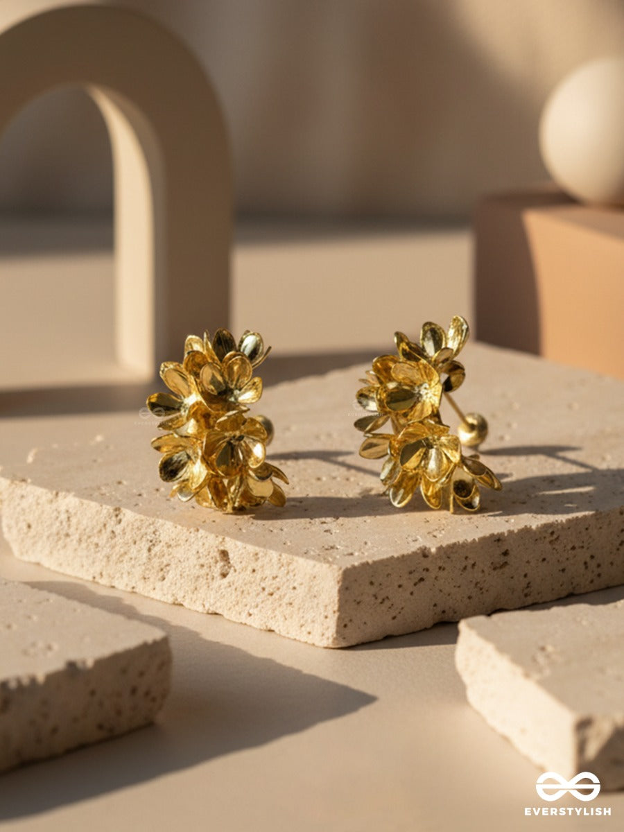 Petal Burst - Golden Cluster Studs