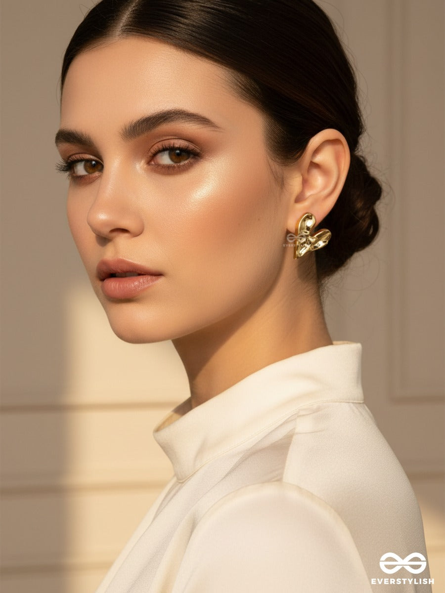 Glam Code - Golden Earring Set