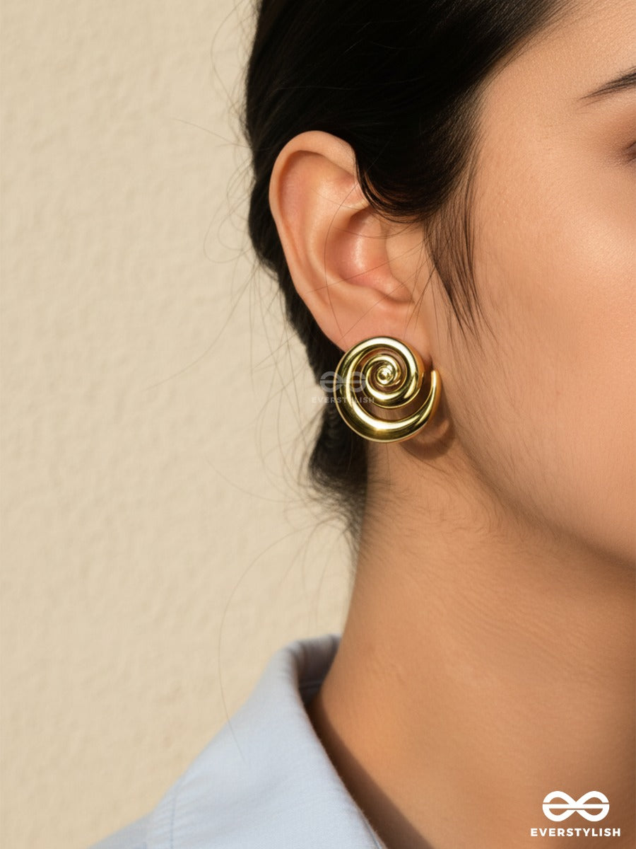 Glam Code - Golden Earring Set