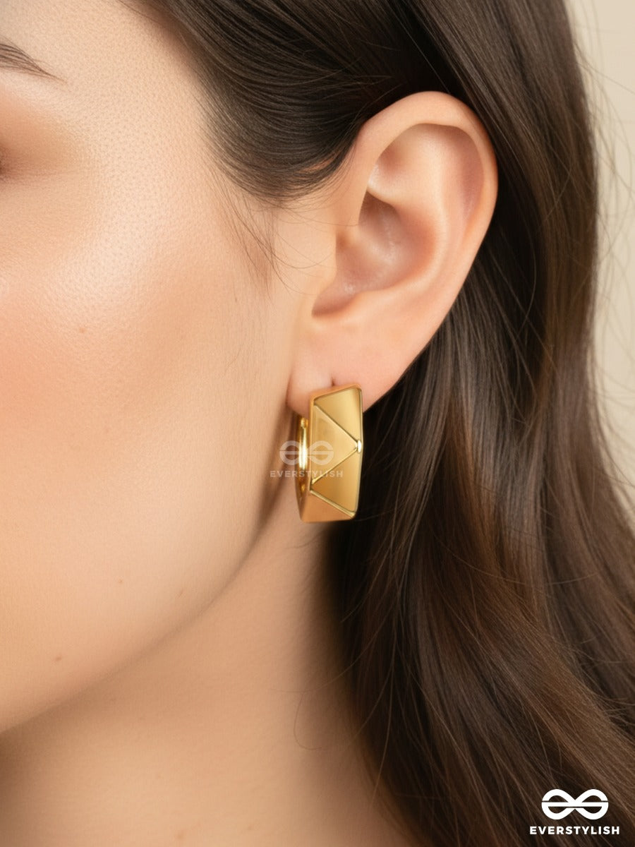 Trinket Trio - Everyday Golden Earrings Set