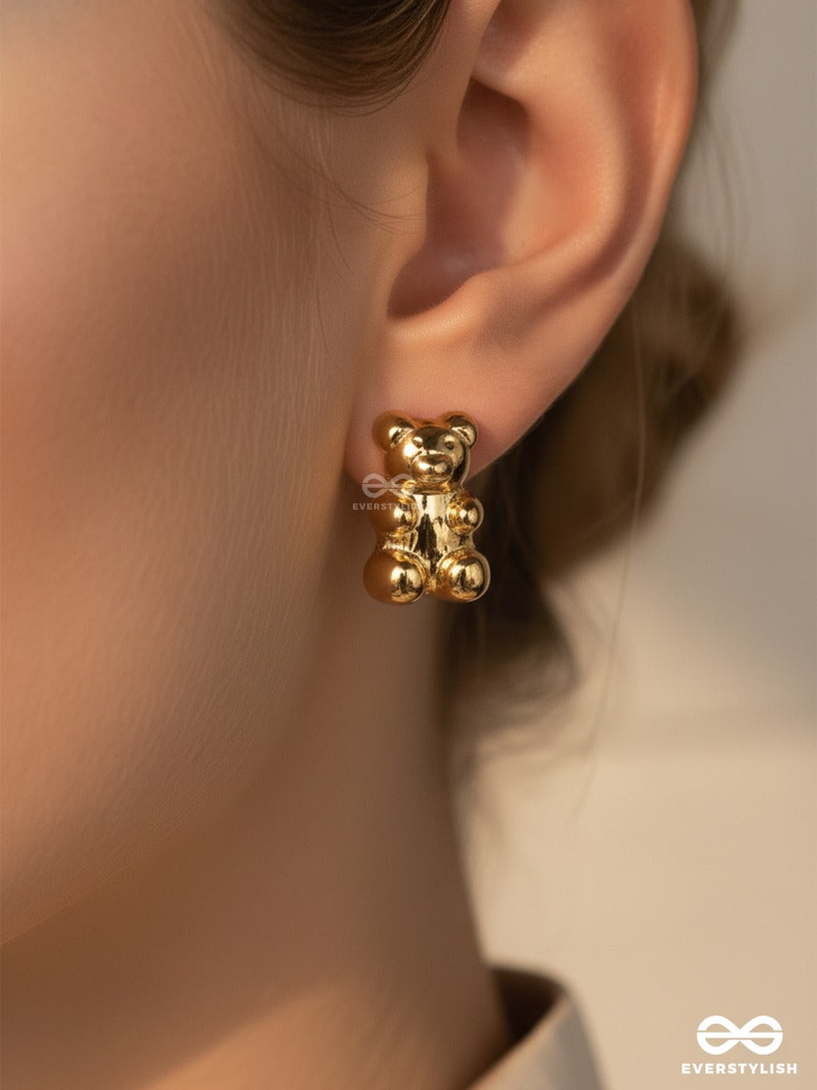 Trinket Trio - Everyday Golden Earrings Set