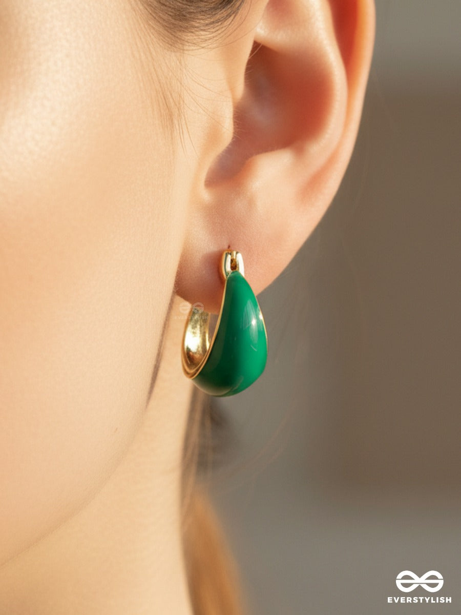 Jade Curve - Gold Hoop Earrings