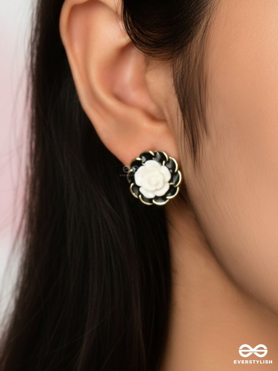 Noir Rosette - Vintage Floral Studs