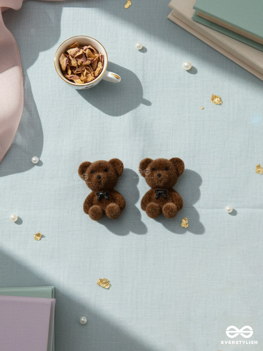 Snuggle Bear - Cute Stud Earrings