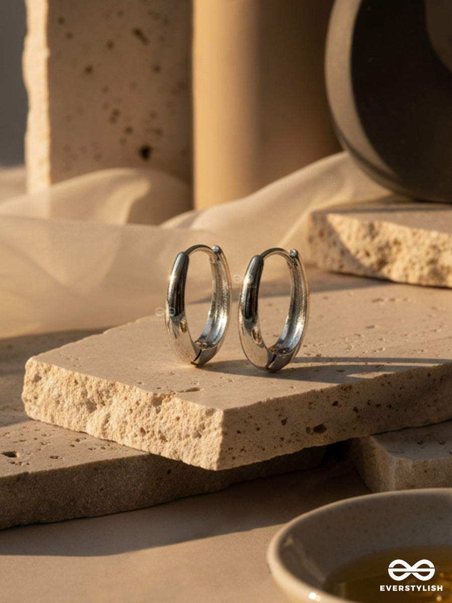 Icon Loop - Silver Hoop Earrings
